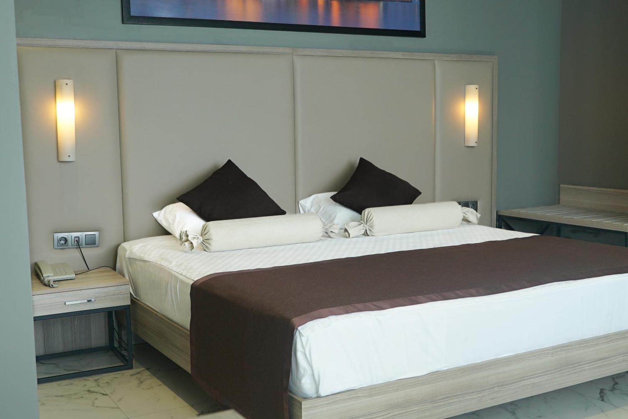 Delta Hotels By Marriott Bodrum Yalikavak Exterior photo